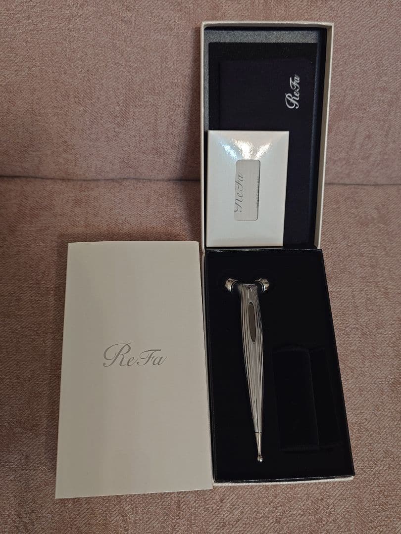 新品 ReFa S CARAT RAY リファ エス カラット レイ シルバー