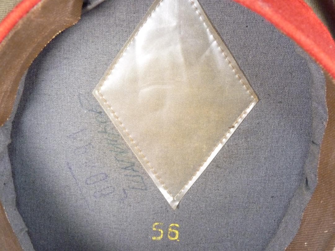 マニア向け　ロシア　旧ソ連軍　軍帽　ミリタリー　カーキ　56cm