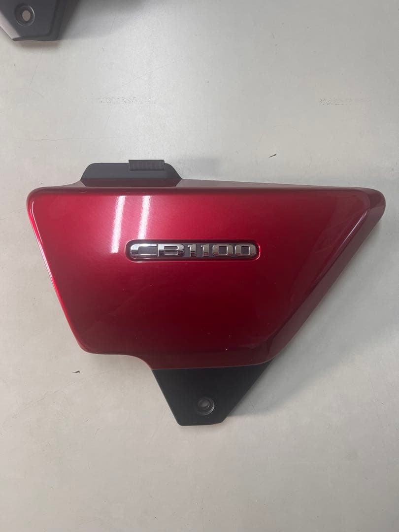 CB1100 EX タンク17ℓ　サイドカバー　セット