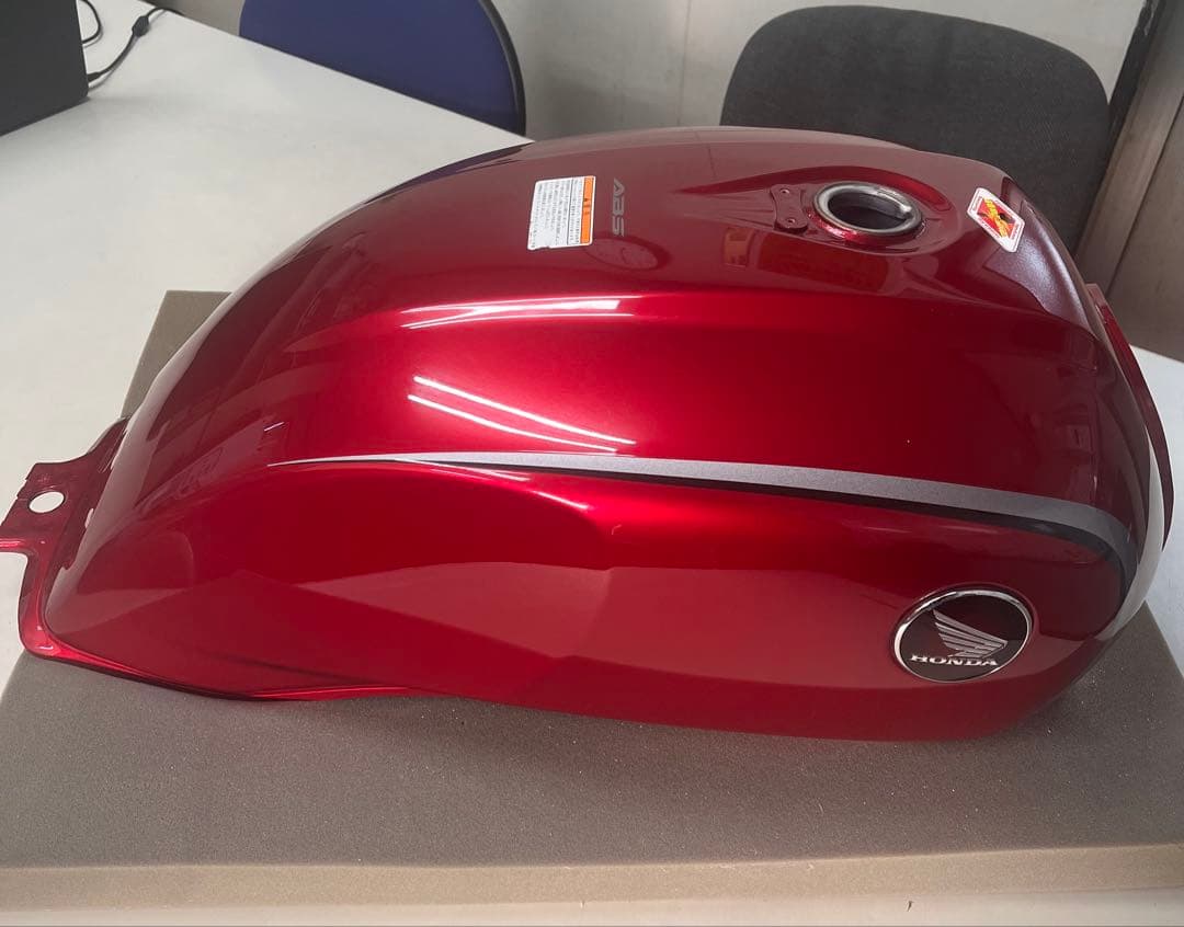 CB1100 EX タンク17ℓ　サイドカバー　セット