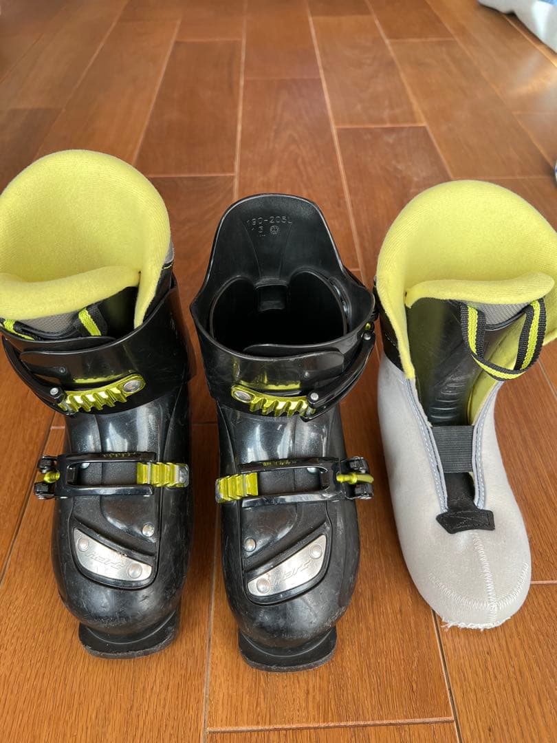 子供用スキーセット（板・ブーツ・ストック・ビンディング）