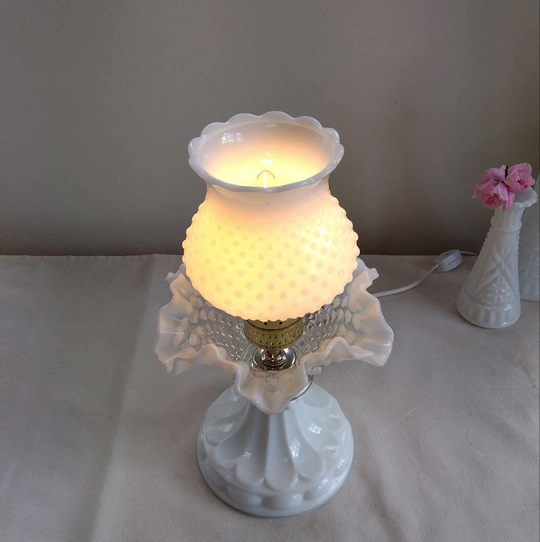 ☆フェントン ミルクガラス テーブルランプ オパールセント