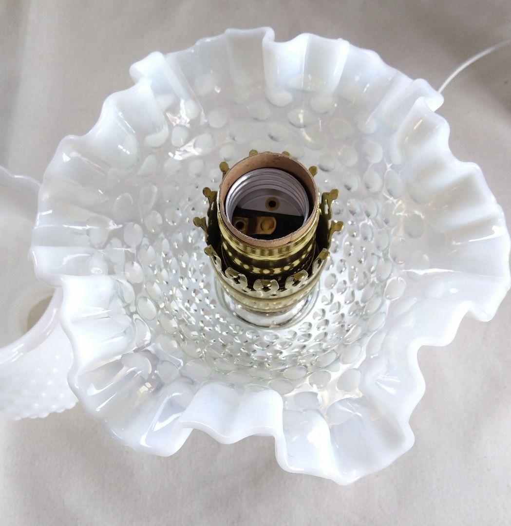 ☆フェントン ミルクガラス テーブルランプ オパールセント