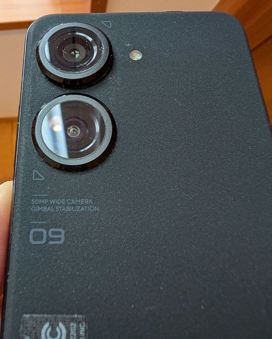 ASUS Zenfone 9　ブラック　SIMフリー