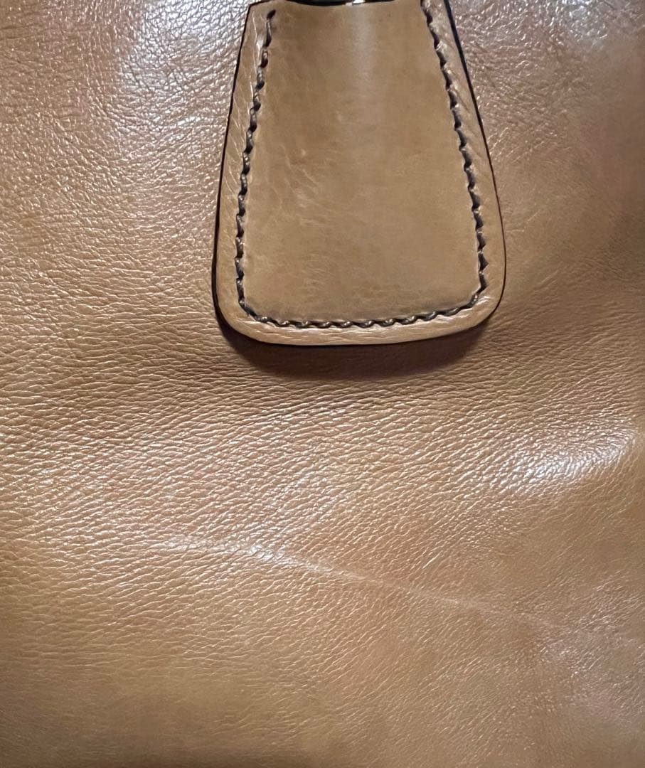 まろ工房さん専用　PRADA 2ウエイトートバック革　キャメル