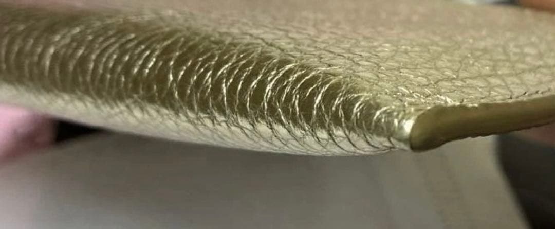 サロンドアルファード ルクーチェ L字ファスナー ミニ財布ゴールド