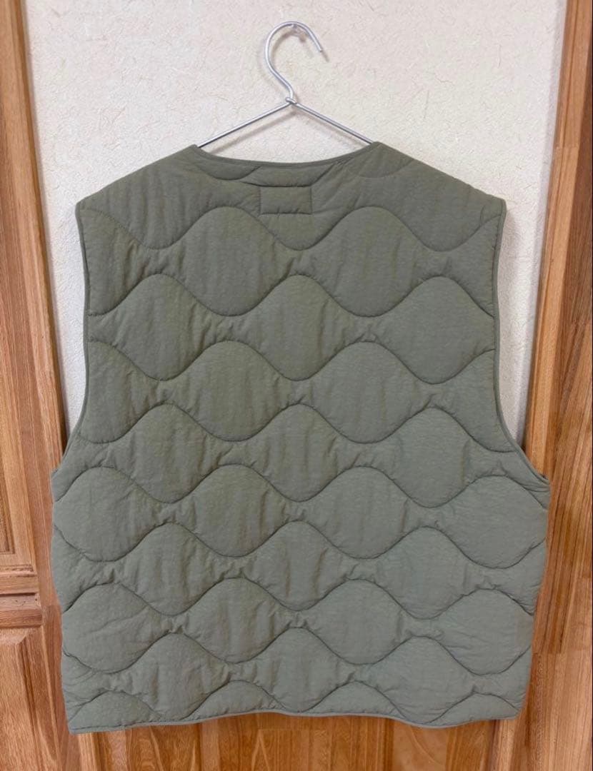 stussy キルティングベスト Lサイズ　オリーブ　緑