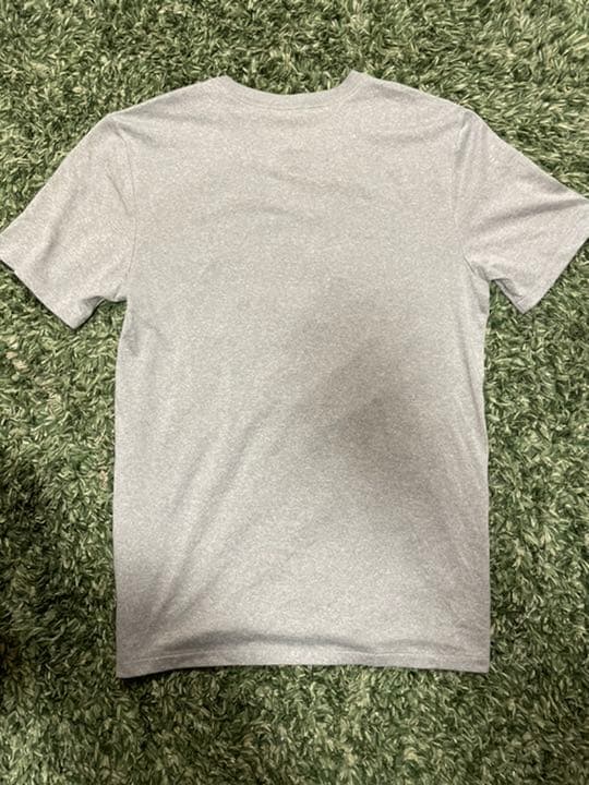 バルセロナ 限定Tシャシ スポーツウェア