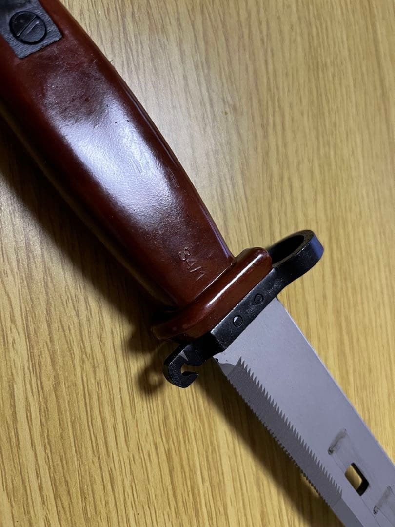 自分の保管分放出AK登山ナイフイズマッシュ鋸刃付き　刃はあまりついていません