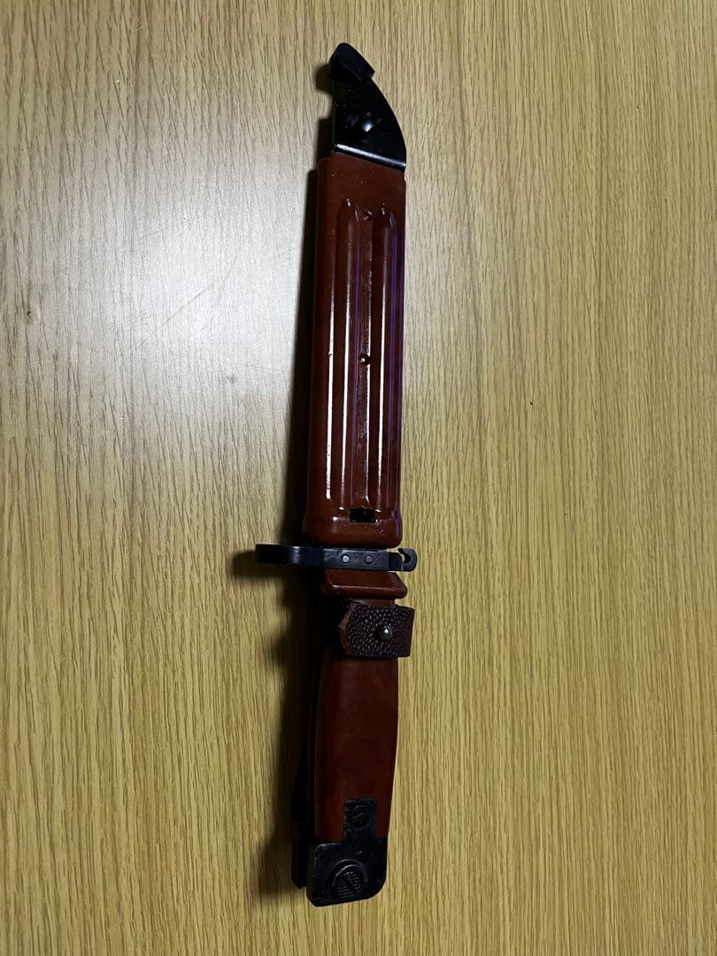 自分の保管分放出AK登山ナイフイズマッシュ鋸刃付き　刃はあまりついていません