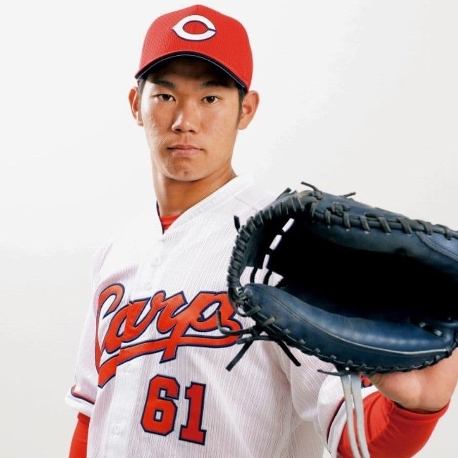 直筆サイン入り　広島東洋カープ　坂倉将吾　Lサイズ　ユニフォーム　刺繍　CARP