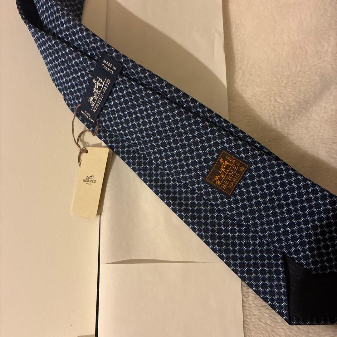 未使用HERMES ネイビー 幾何学模様 ネクタイ