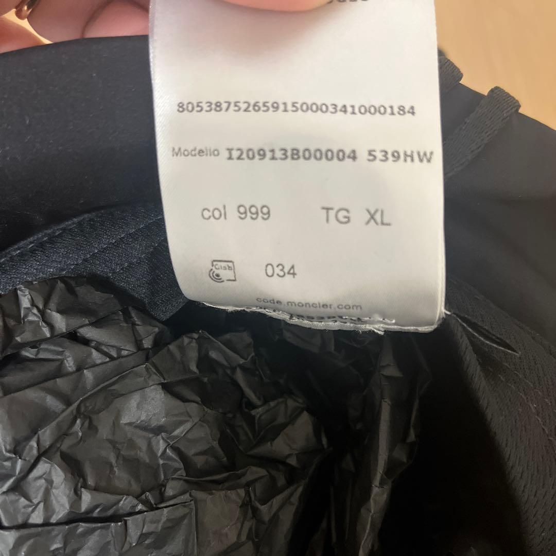 新品！MONCLER☆ロゴプリントナイロンバケットハット