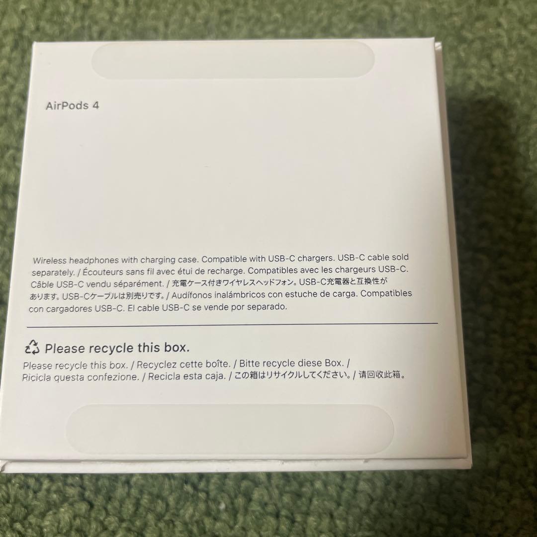 AirPods4 本体 ホワイト　右耳のみ