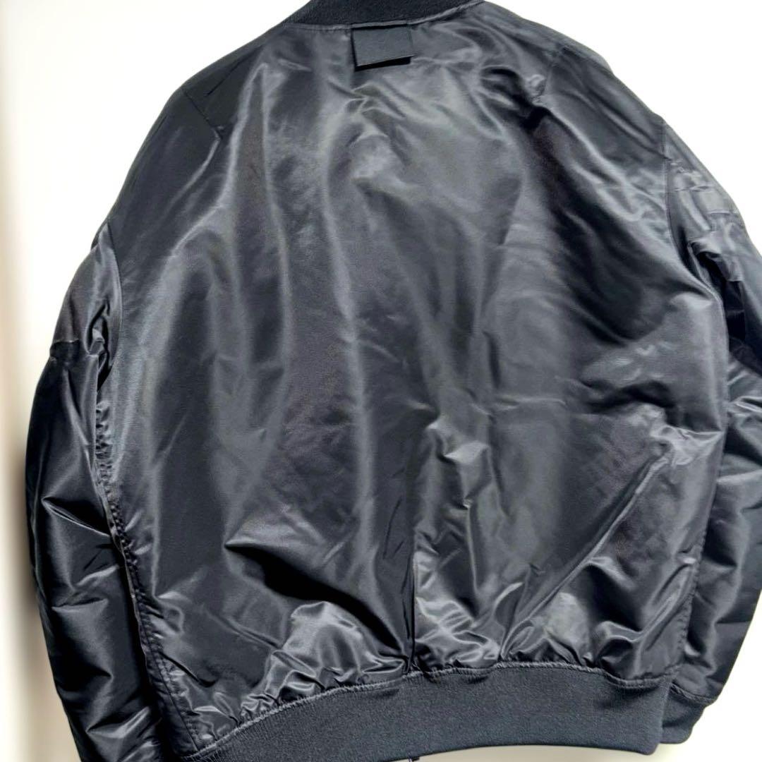 【新品・2026復刻版】ユニクロ ＋J ハイブリッドダウンオーバーサイズMA-1