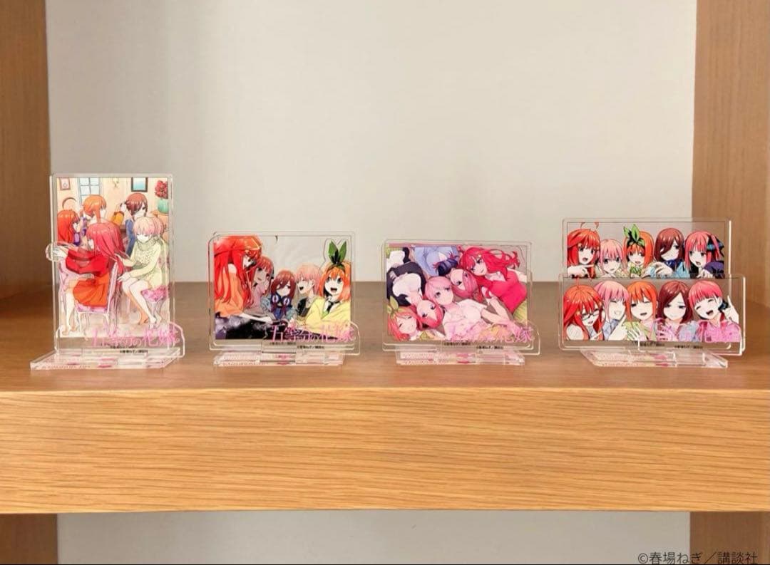 TSUTAYA 特典 アクリルスタンド