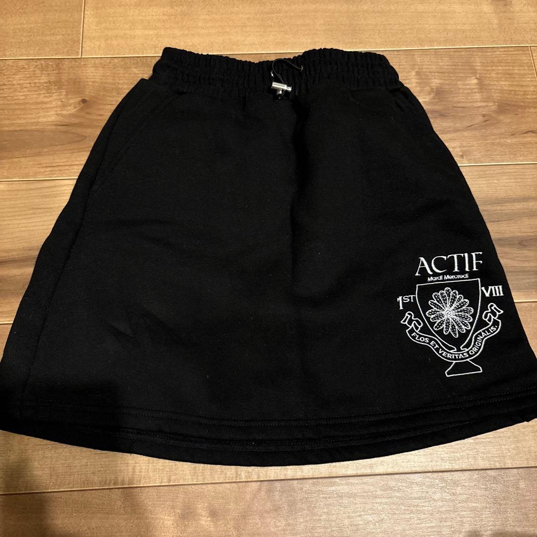 Mardi Mercredi Actif トレーナー　スカート　スウェット　上下