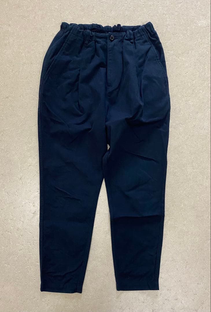 ゴーシュ カツラギ テーパード スリムイージー パンツ ネイビー