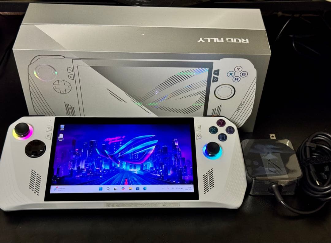 【実品】ASUS ROG Ally z1 extreme 16GB 512GB