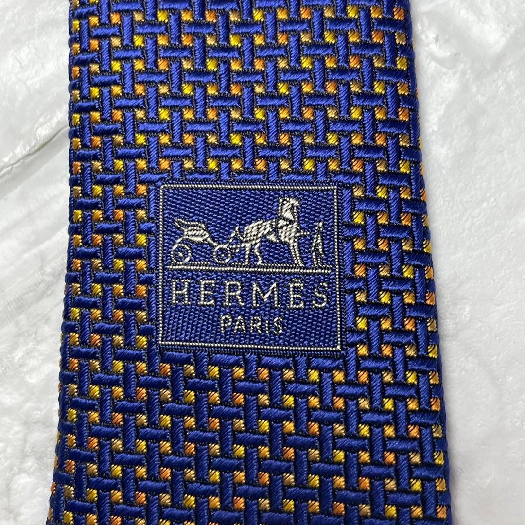 エルメス　HERMES ネクタイ　ソリッドタイ　無地　スーツ　セットアップ