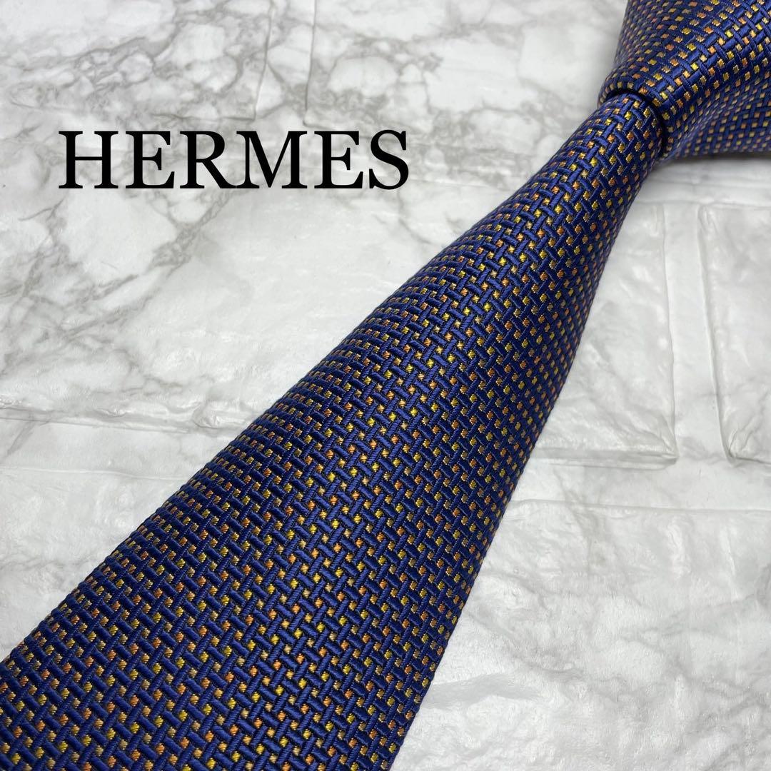 エルメス　HERMES ネクタイ　ソリッドタイ　無地　スーツ　セットアップ