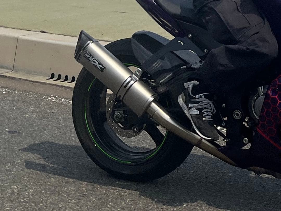 PIPEWERX マフラー ZX-10R 2016–2020