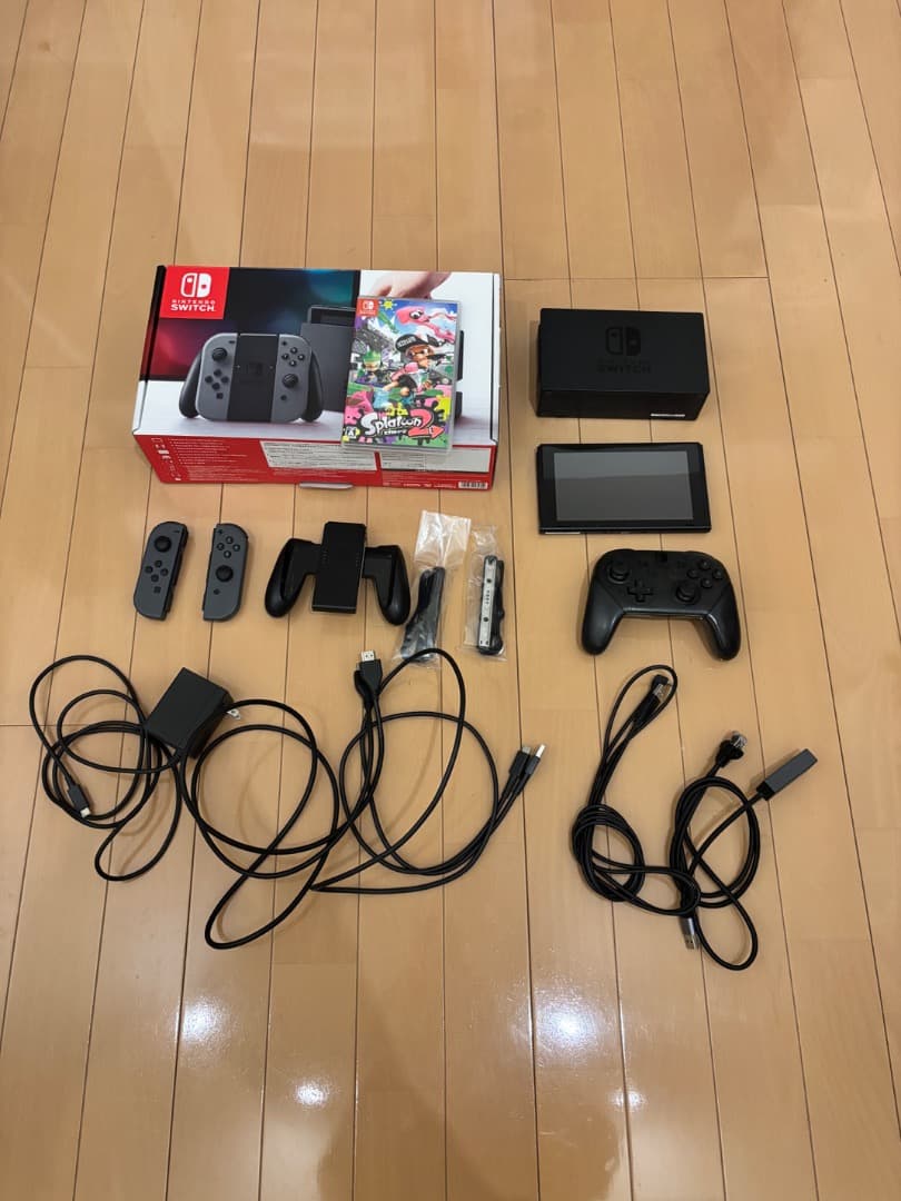 ⭐️プロコン・ソフト付き　Nintendo Switch 本体