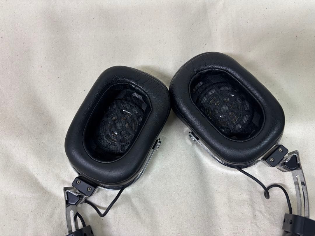 ヘッドホン BOSS WAZA-AIR