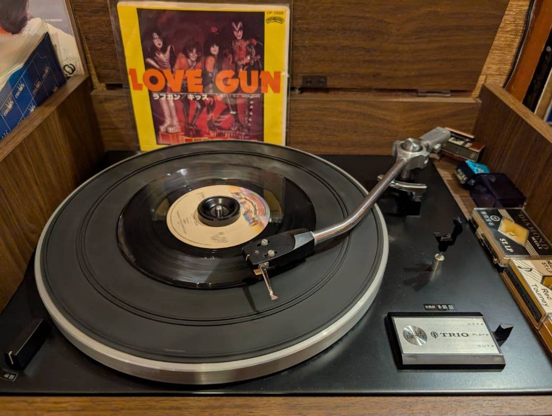 クワイエットライオット(QUIET RIOT) & KISSレコードセットEP盤