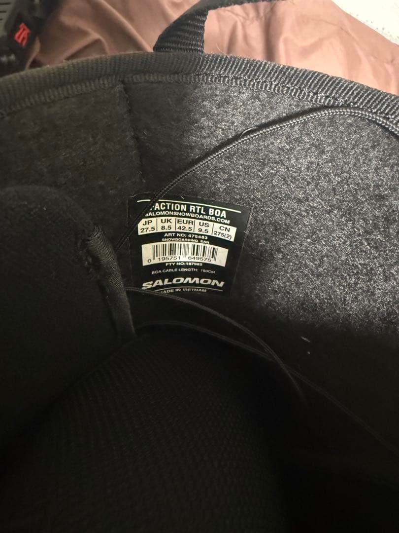 SALOMON スノーボードブーツ