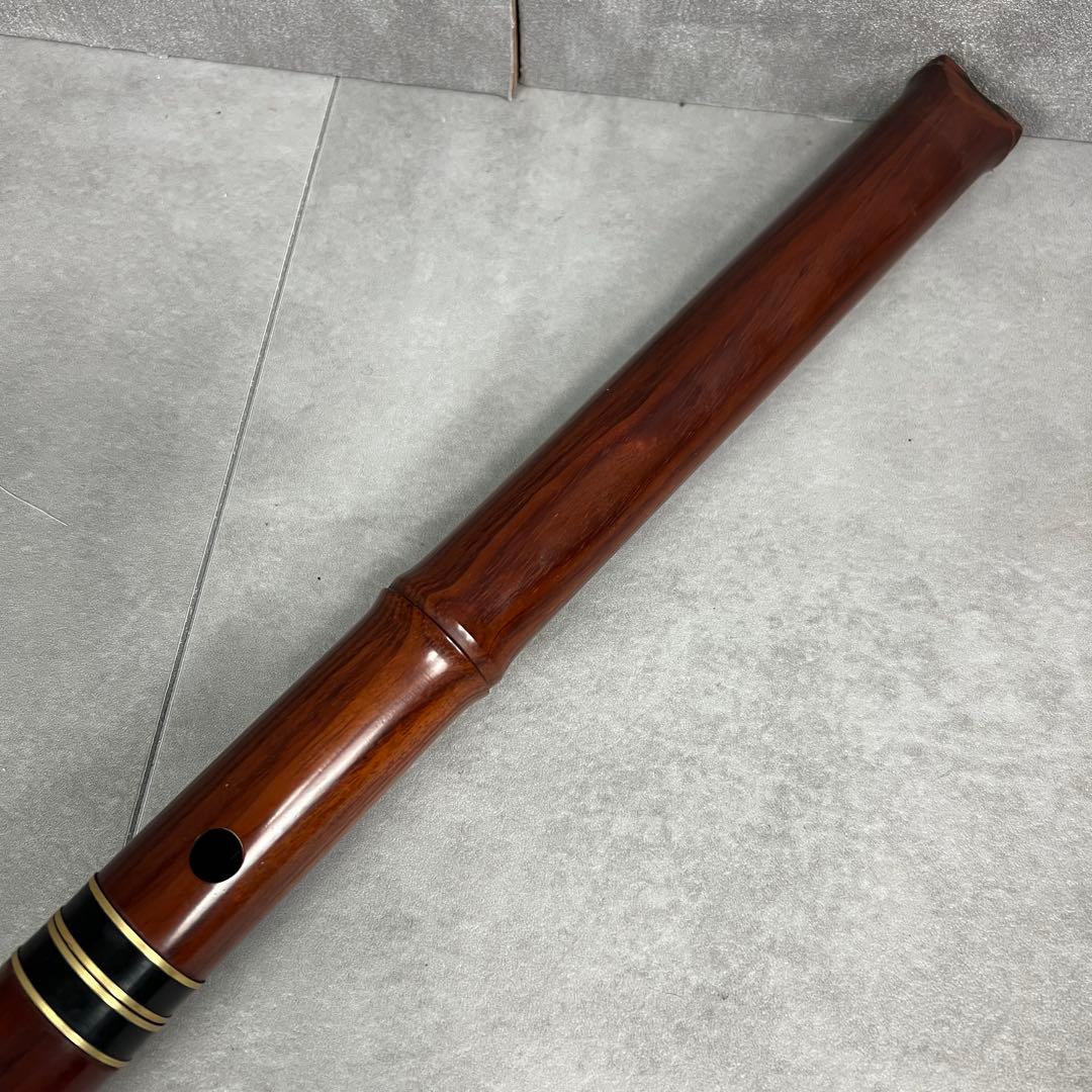 蝴蝶宝　尺八　琴古流　唄口バチ型　2尺 木製　直管　節あり　印あり　金色三線