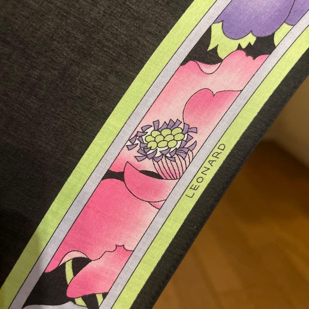 REONARD レオナール　花柄　文字ロゴいり　晴雨兼用長傘　かさ