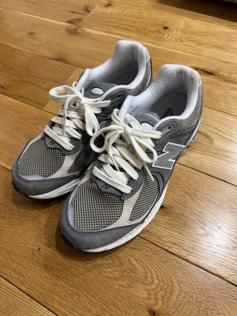 美品　new balance 2002r 24㎝