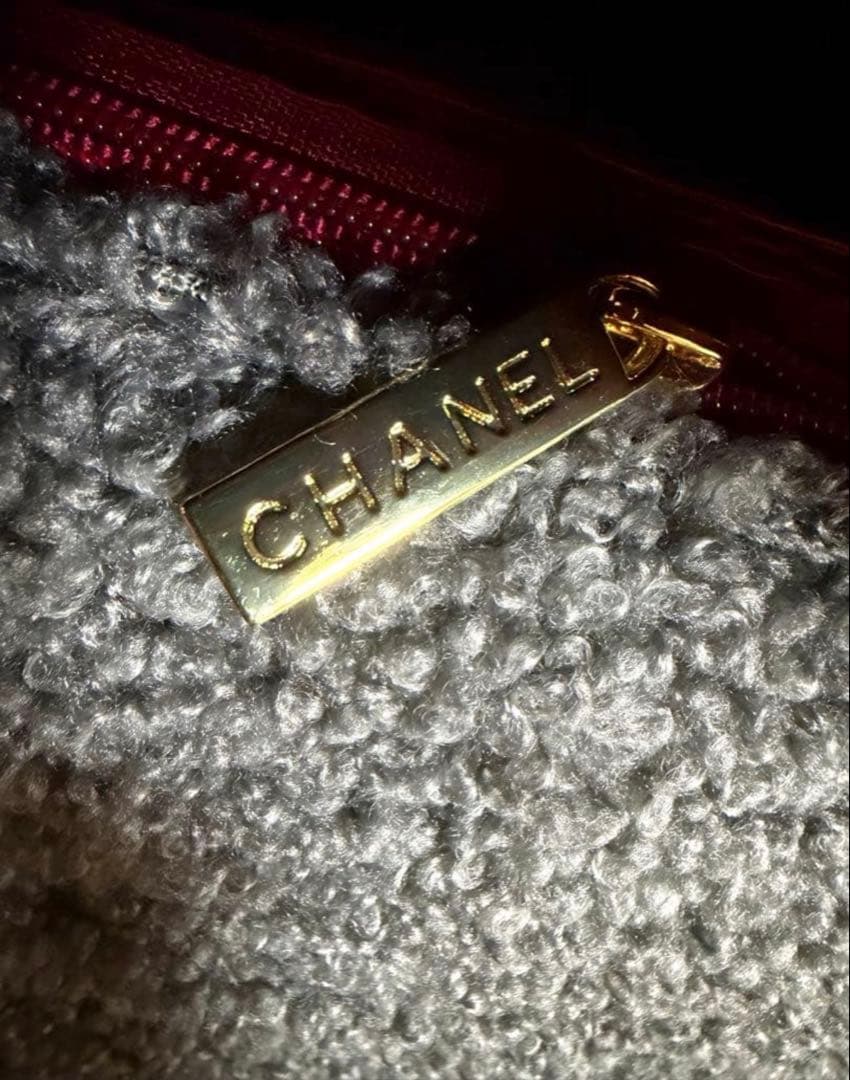 ✨限定VIPノベルティ✨CCロゴ　ショルダーバッグ　ボア　グレーカラー　訳あり‼️