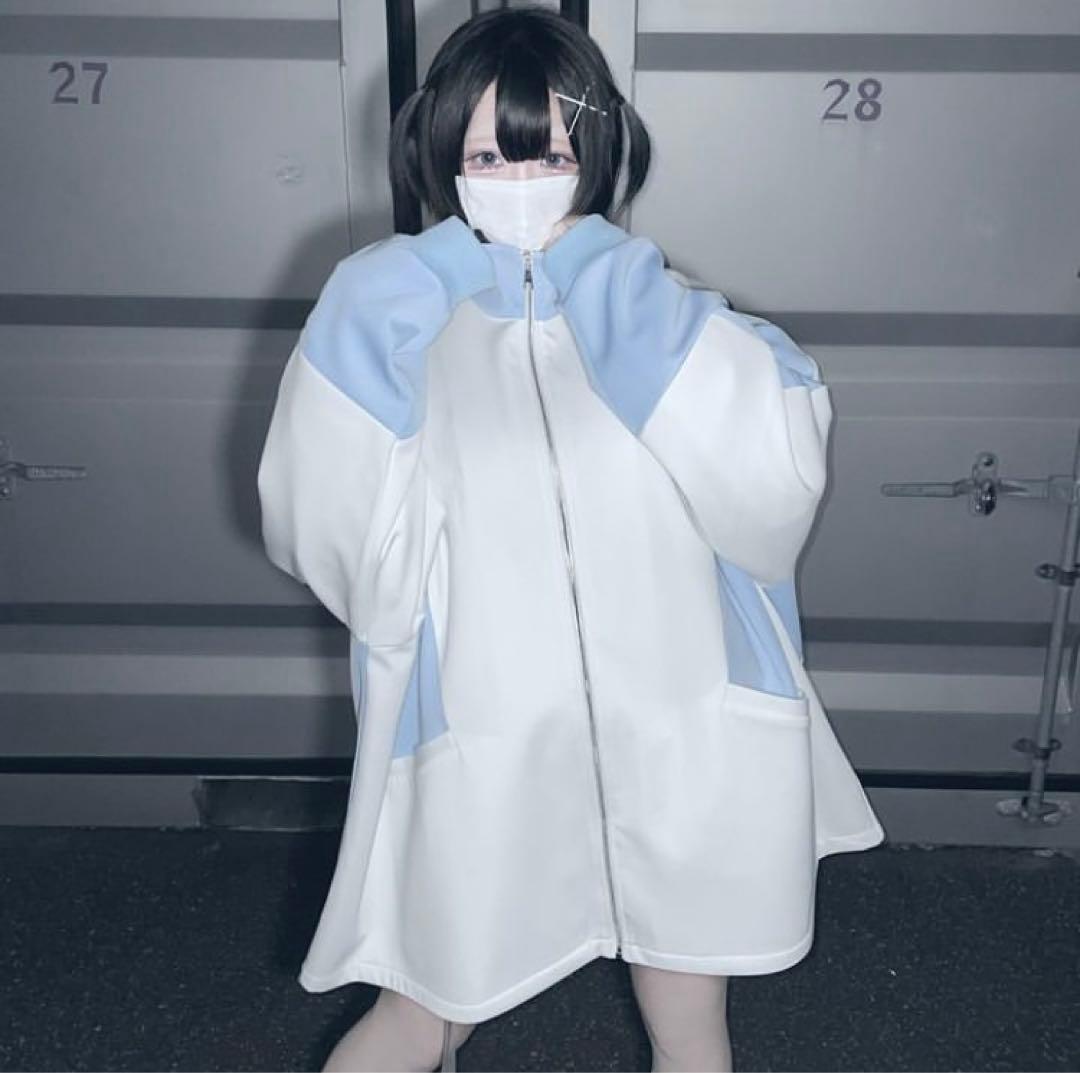 「ililil/イルイルイル」淡色切り替えジャージ