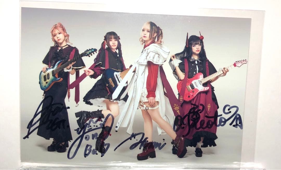 PaleNeØ レゾンデートルとL版フォトサイン入り