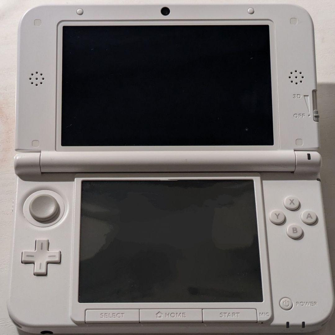 Nintendo 3DS LL ホワイト