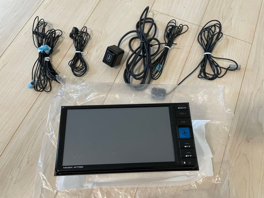 nmzk-w73d ナビ　トヨタ　ハイエース
