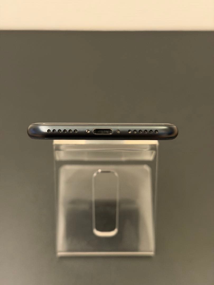 極美品 256GB Apple iPhone SE3 第三世代 日本版