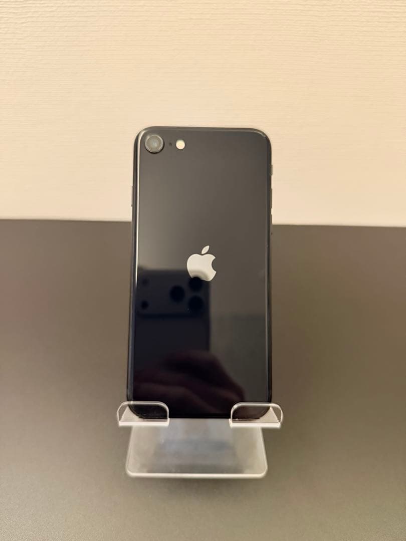 極美品 256GB Apple iPhone SE3 第三世代 日本版