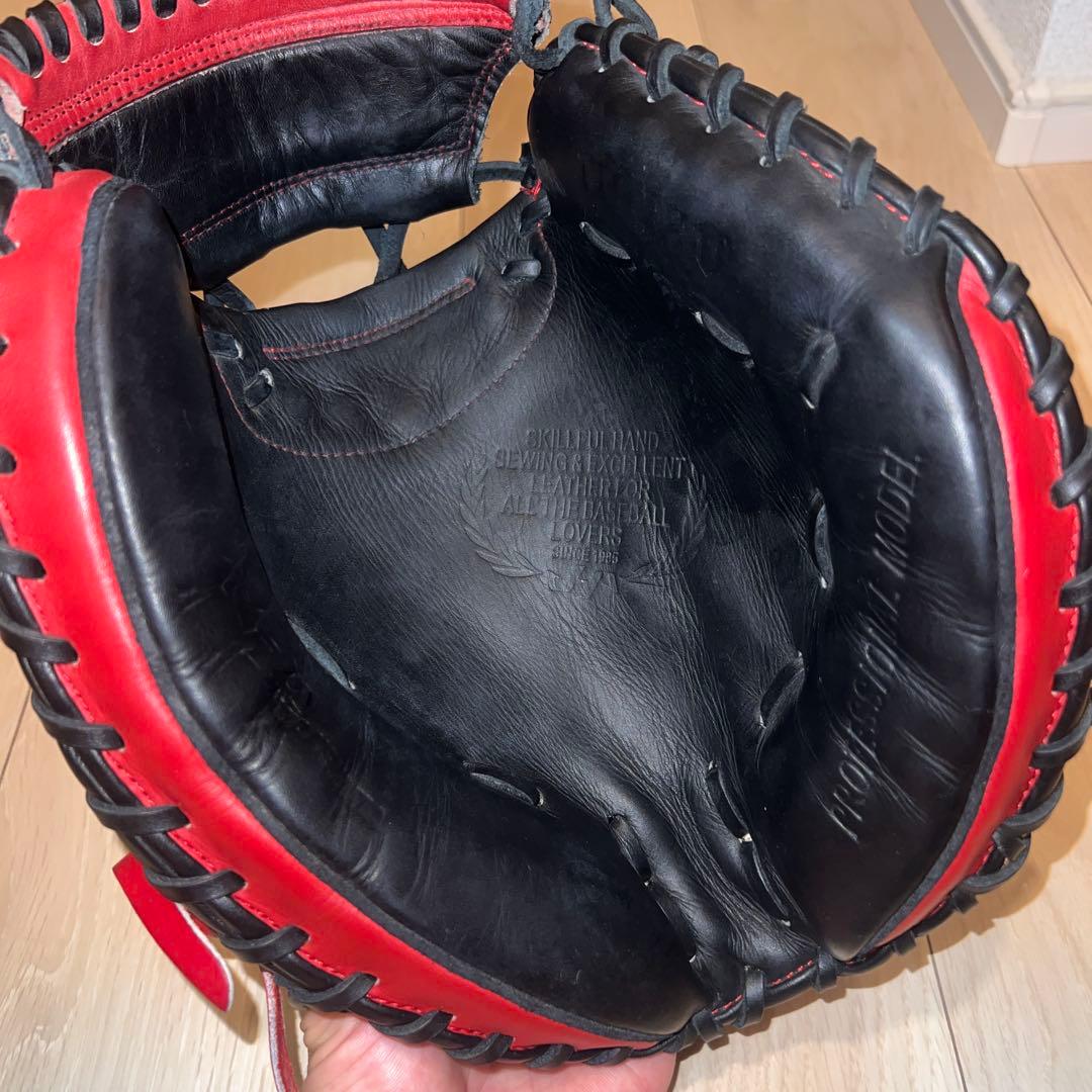 ハタケヤマ　軟式捕手用グローブ