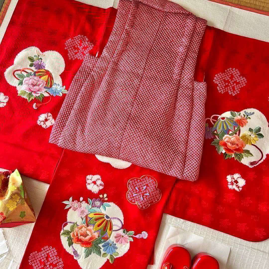 七五三 3歳 フルセット 着物 正絹 総絞り 被布 刺繍 三歳 赤 草履 753