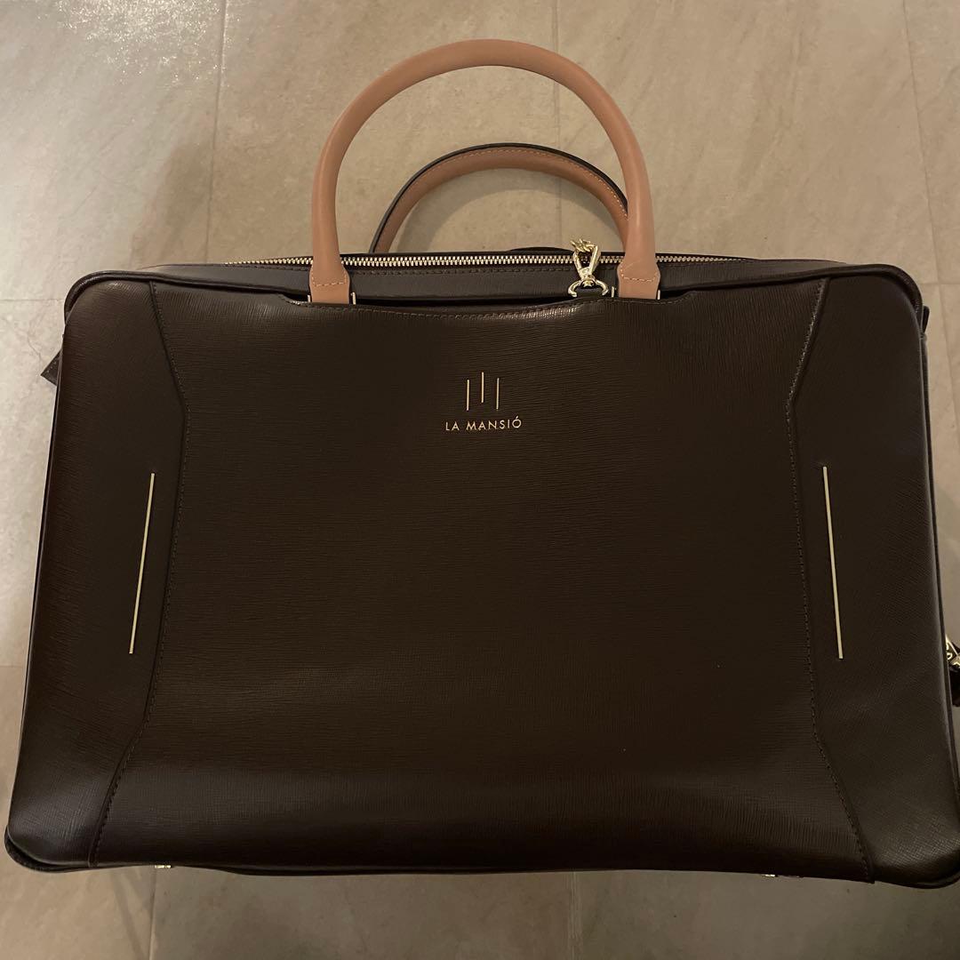 La Mansioダークブラウン ビジネスバッグ