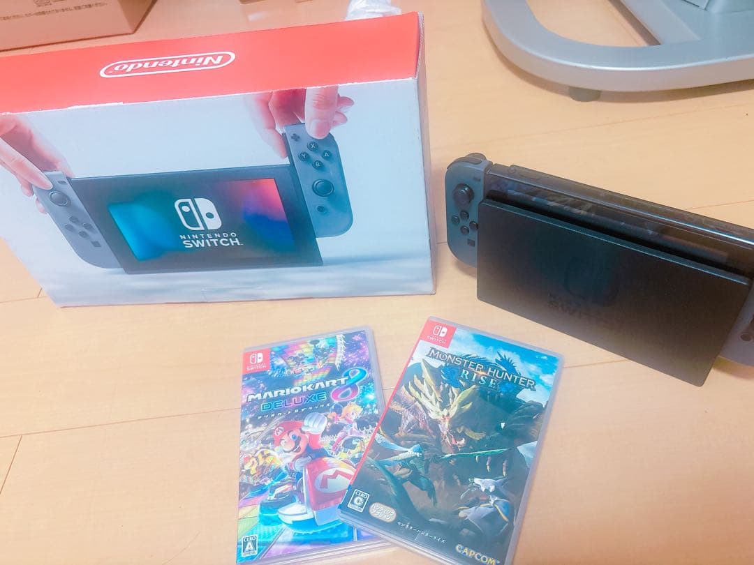 Switch一式、モンハンライズ、マリオカート8セット