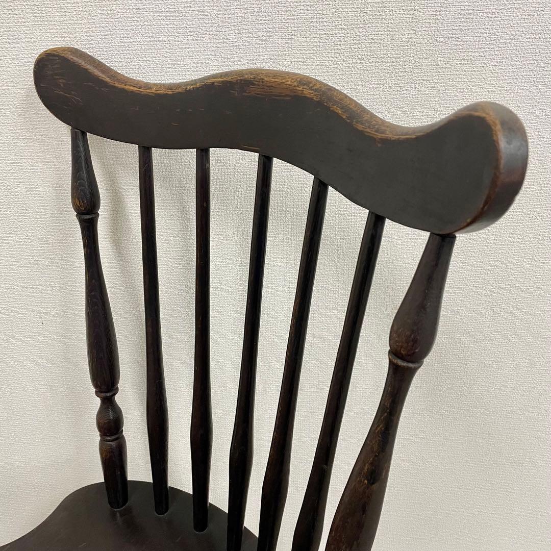 ヴィンテージ感のあるウィンザーチェア