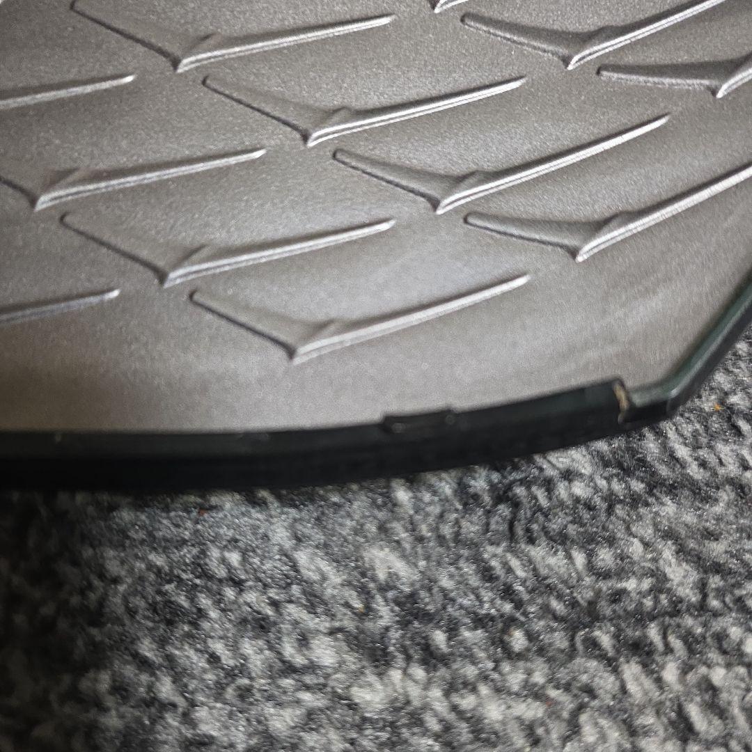 メタバース　60ハリアー後期　ターボプレミアム フロントグリルガーニッシュ