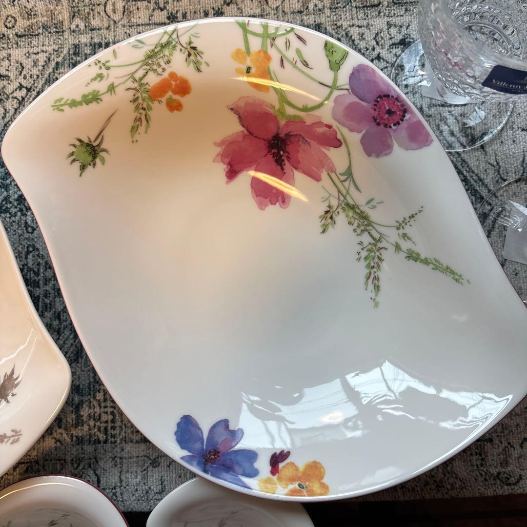 ビレロイ&ボッホ　マリフルールランチセット　花柄　グラス付き　未使用箱あり　食器