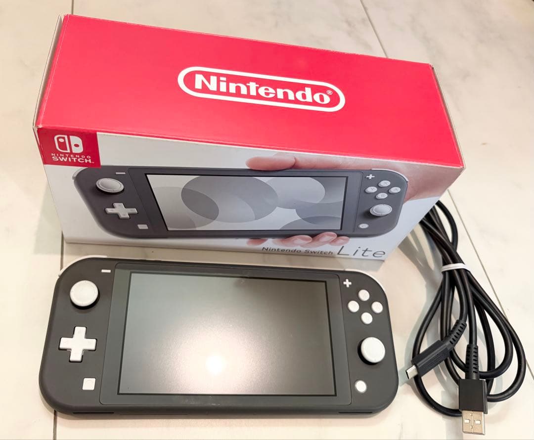 美品 Nintendo Switch Lite グレー (動作確認・初期化済み)