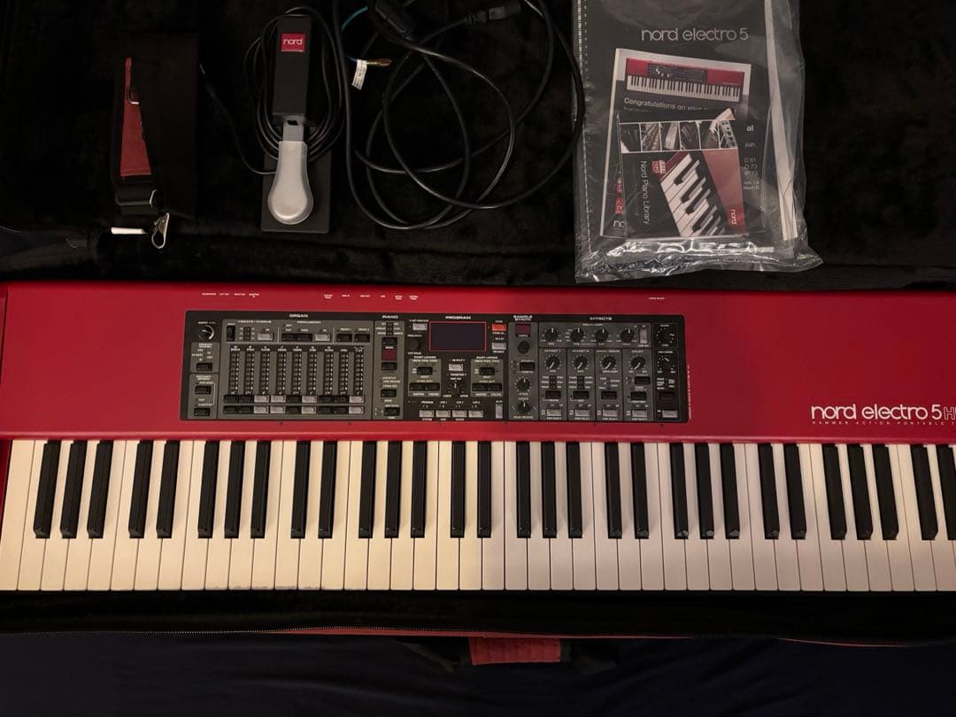 鍵盤楽器 Nord Electro 5 HP salient