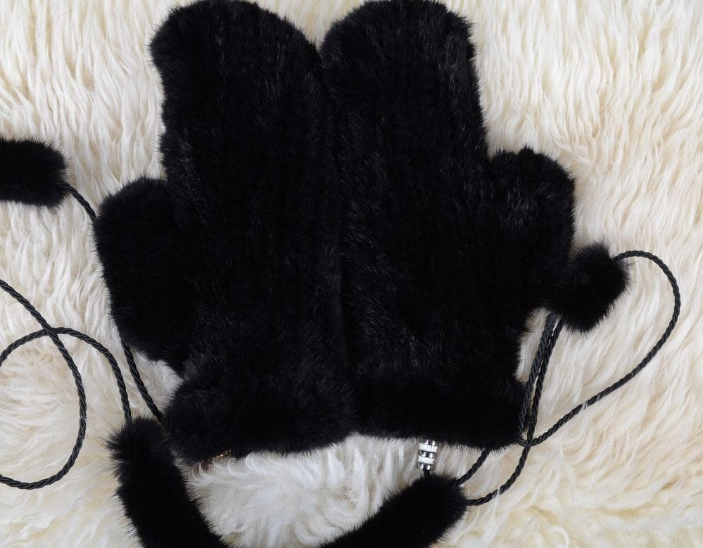 新品限定◆上質なミンク編み込みミトン手袋 グローブ黒 紐付き 毛皮ファー
